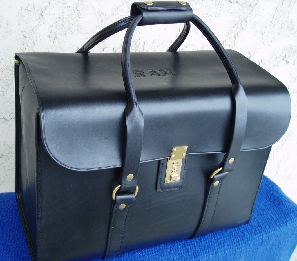 Witt's Custom Saddlery » Briefcases,Bags,Cases,Accessories